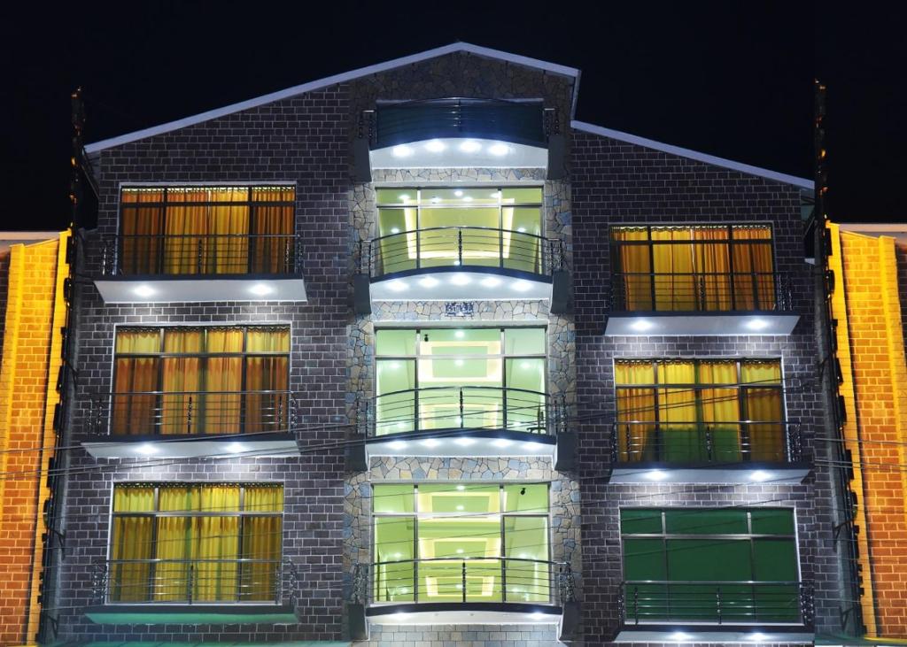 hotel-img
