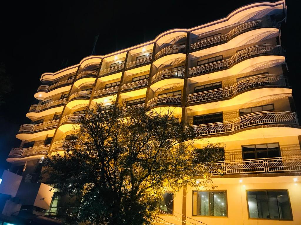 hotel-img