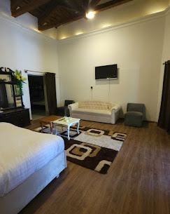 Misty Peaks Resort