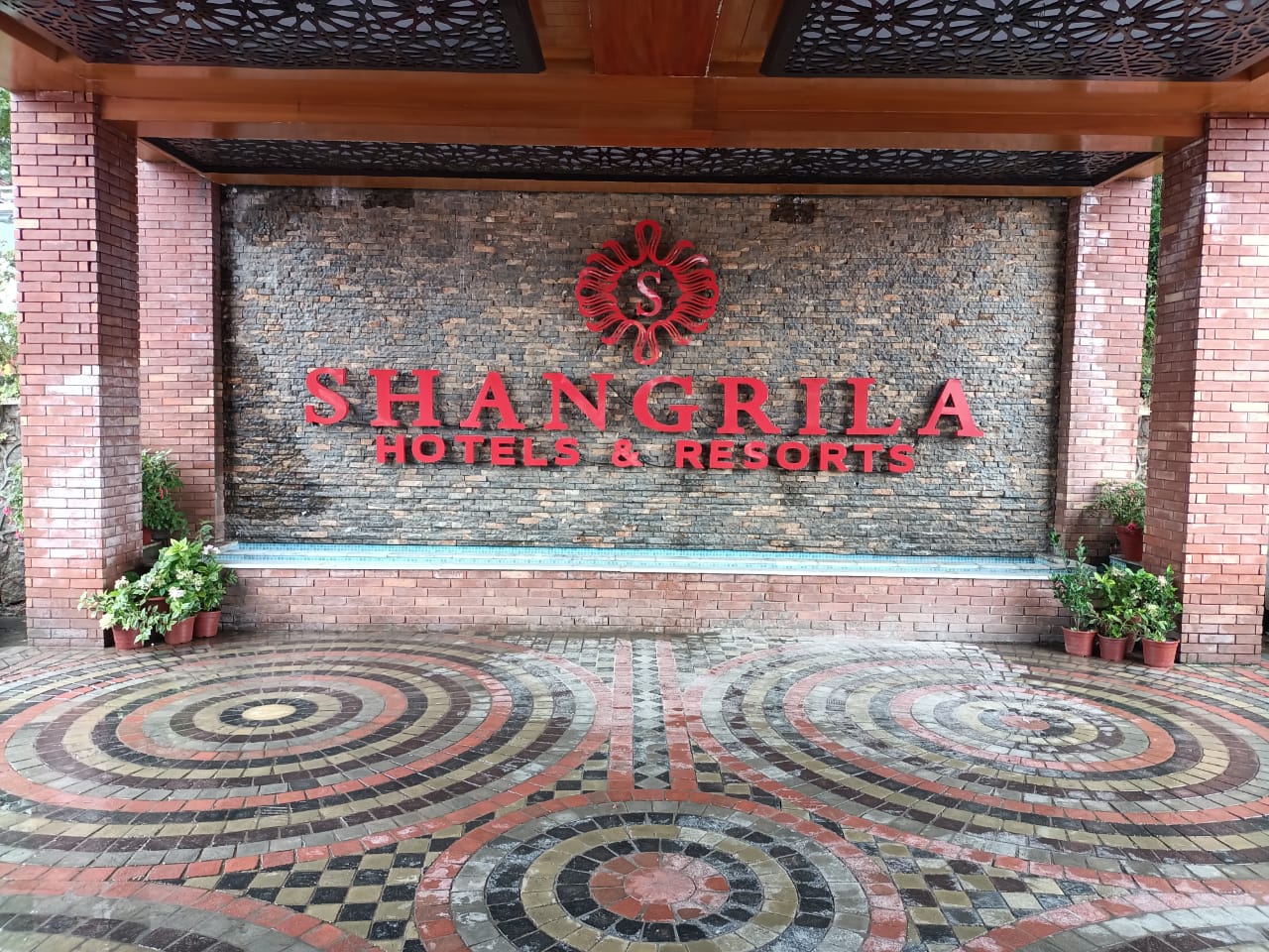 hotel-img