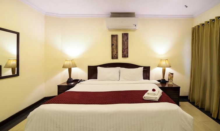 Deluxe Single Room