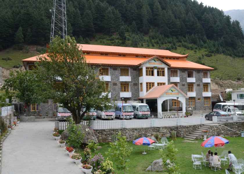 HOTEL DEMANCHI NARAN