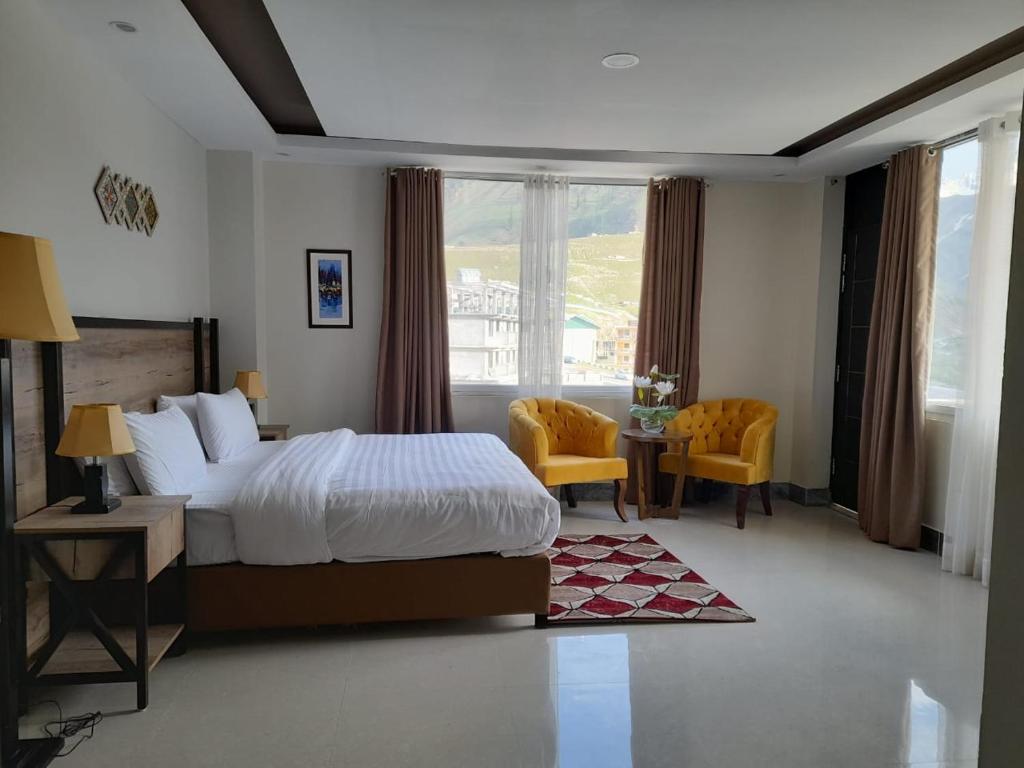 Hummingbird Resort and Executive Suites Batakundi