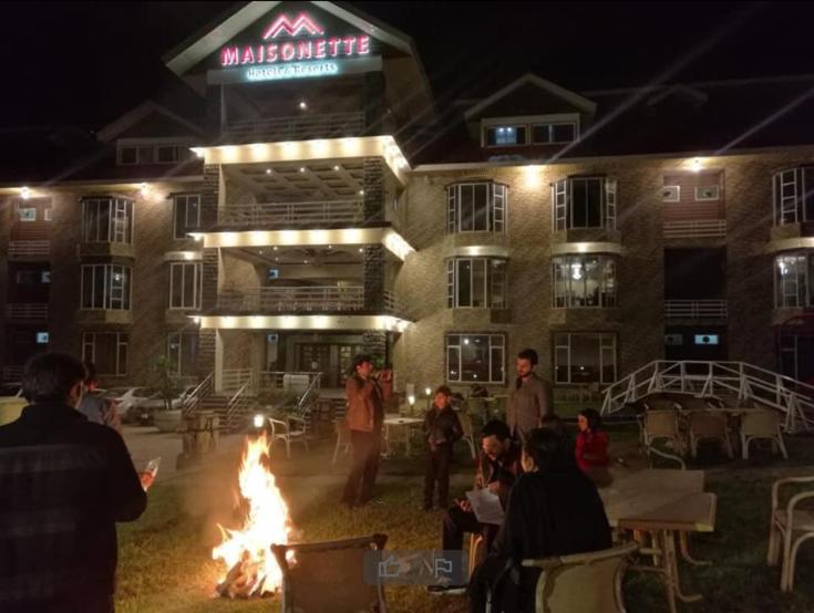 hotel-img