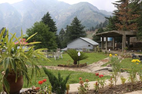 Musketeers Resort Naran