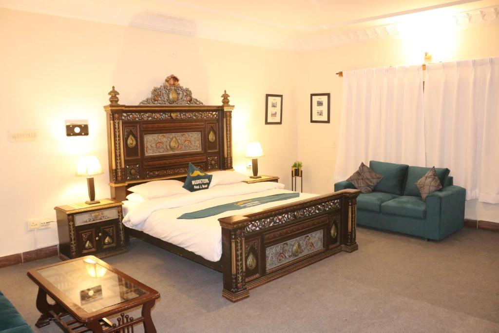 Musketeers Resort Naran