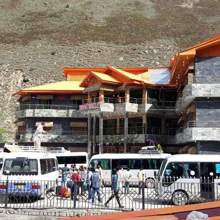 hotel-img