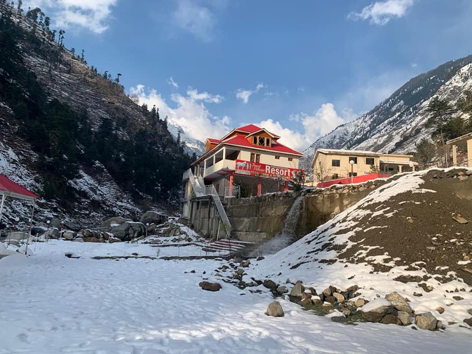 hotel-img
