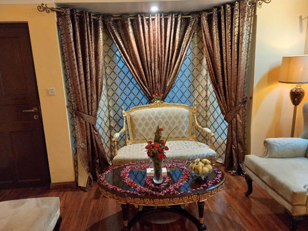 hotel-img