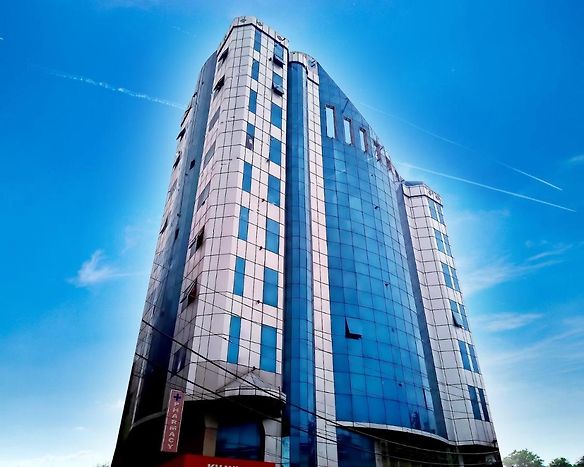 hotel-img