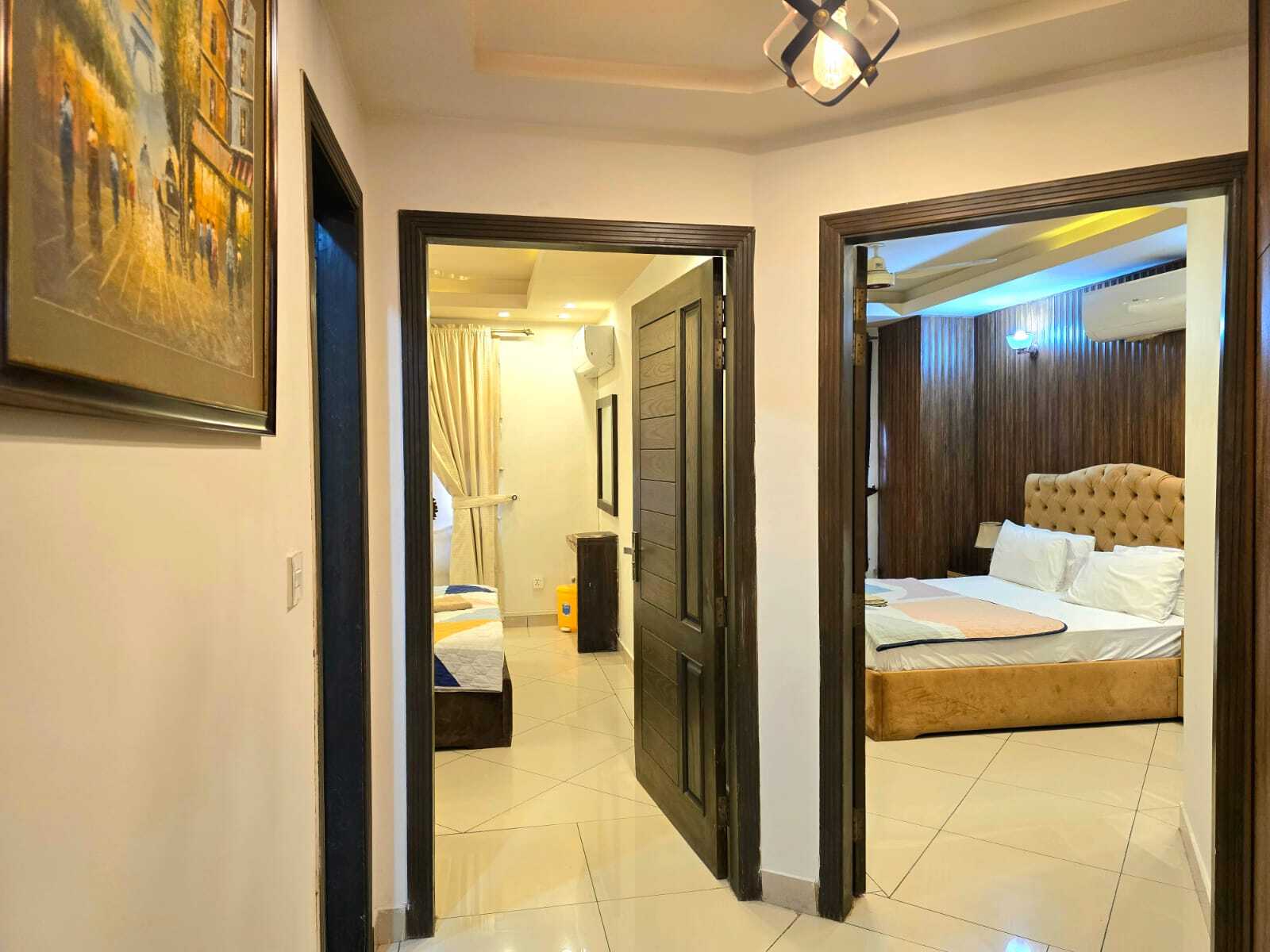 Luxurious Landing Apartments & Suites Bahria Town