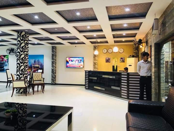 hotel-img