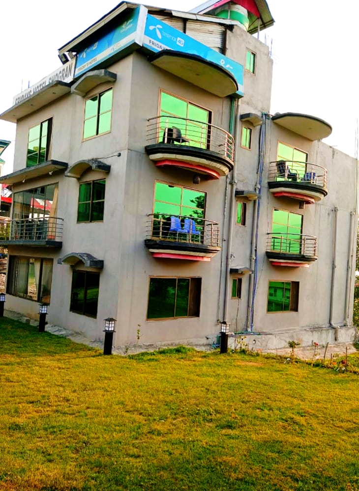 hotel-img