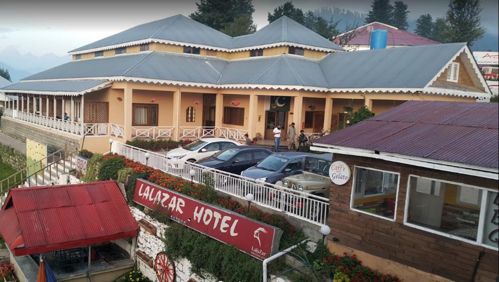 hotel-img