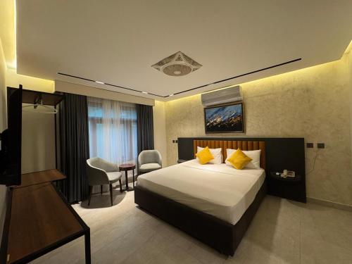 Amari Hotel & Resort