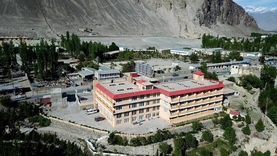 hotel-img