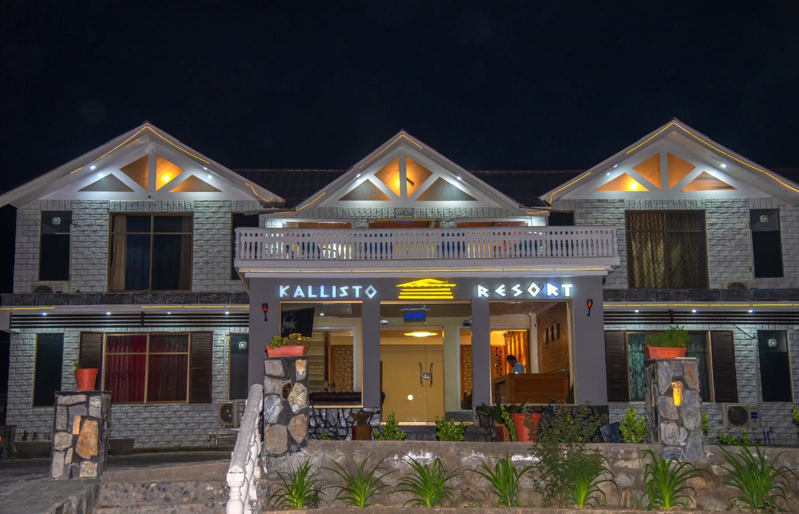 hotel-img