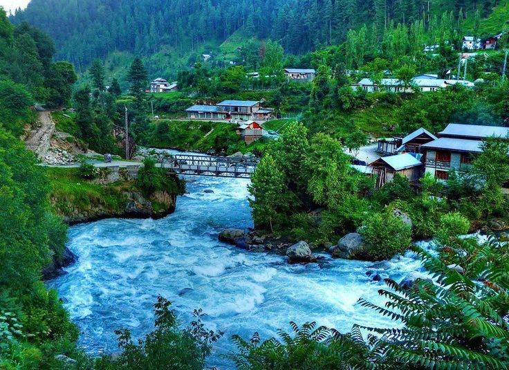 Athmuqam in Keran