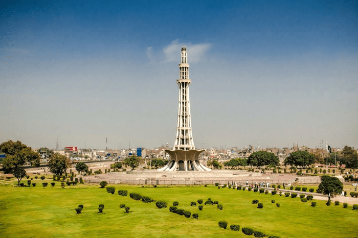 Minar-e-Pakistan in Lahore