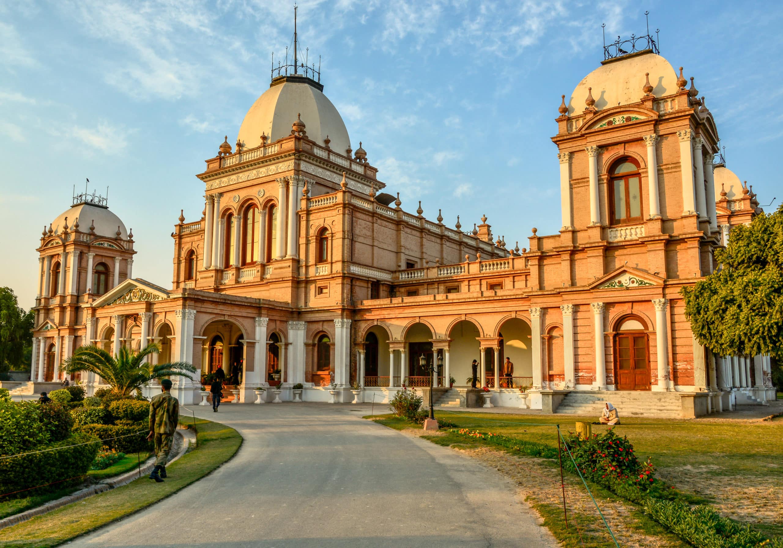 Book Hotels in Pakistan