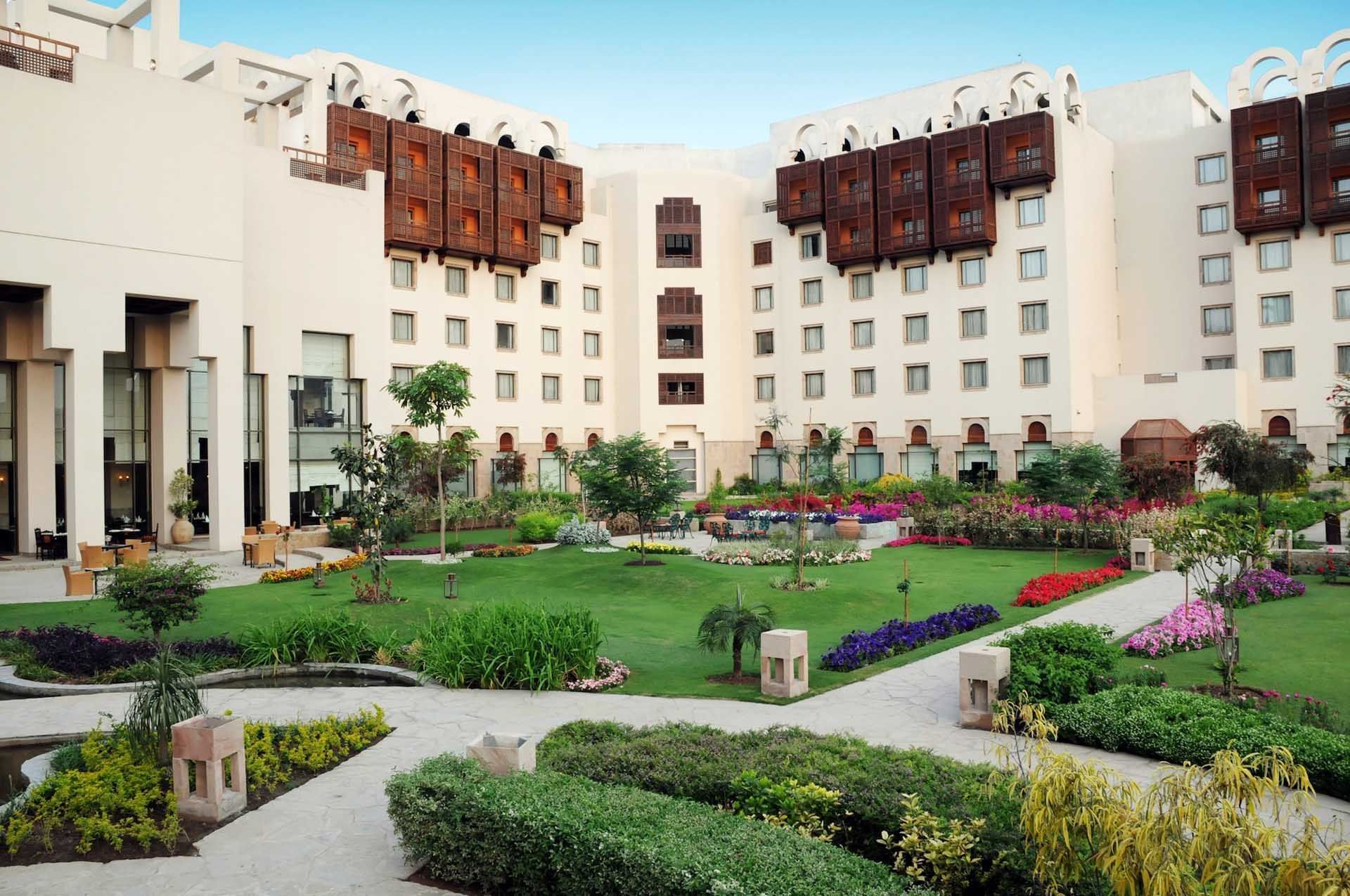 Why Islamabad Is Perfect For Honeymoon Couples?