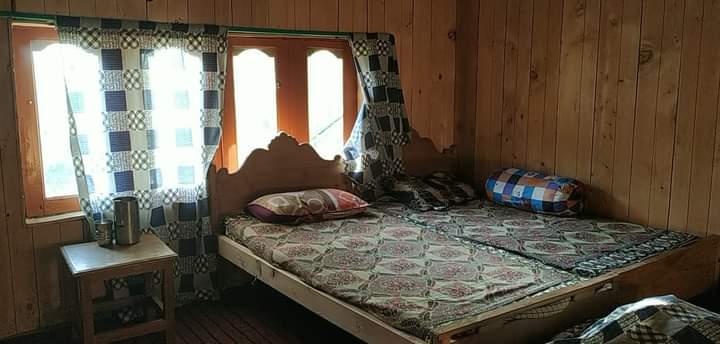 Elysium Inn Guest House