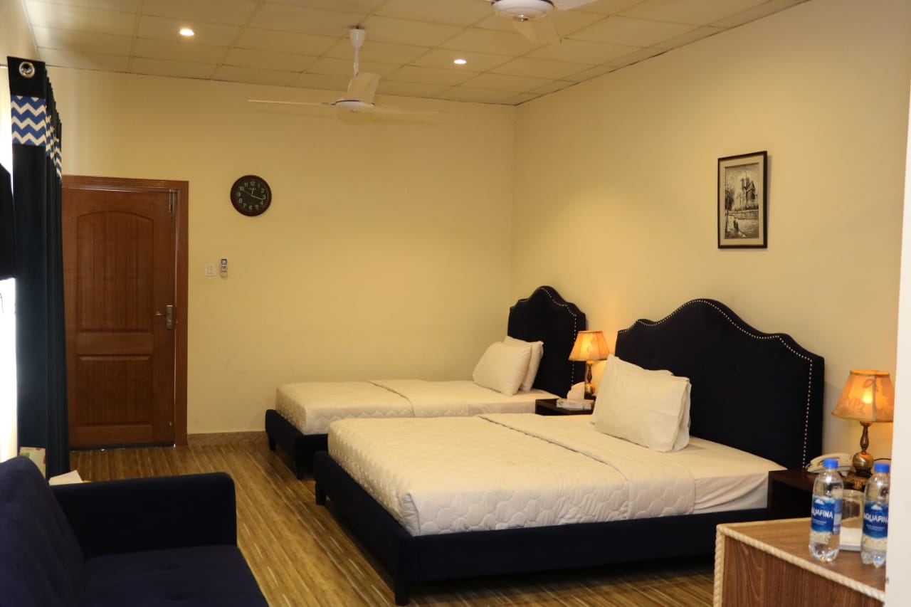 HOTEL DE MAANCHI BALAKOT