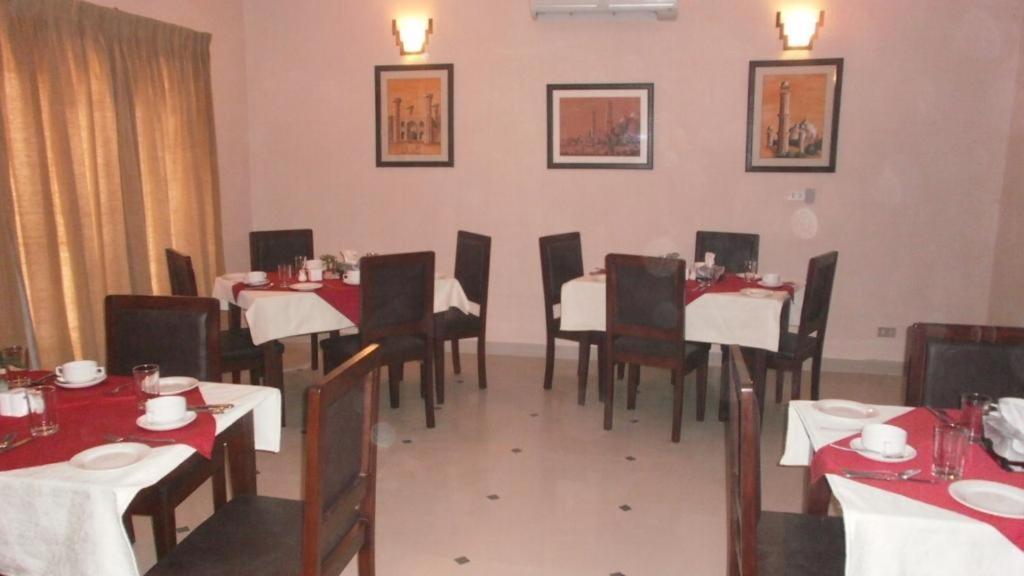 Hotel One Bahawalpur