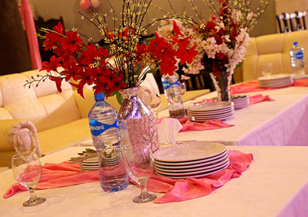 Lataska Hotel Bahawalpur