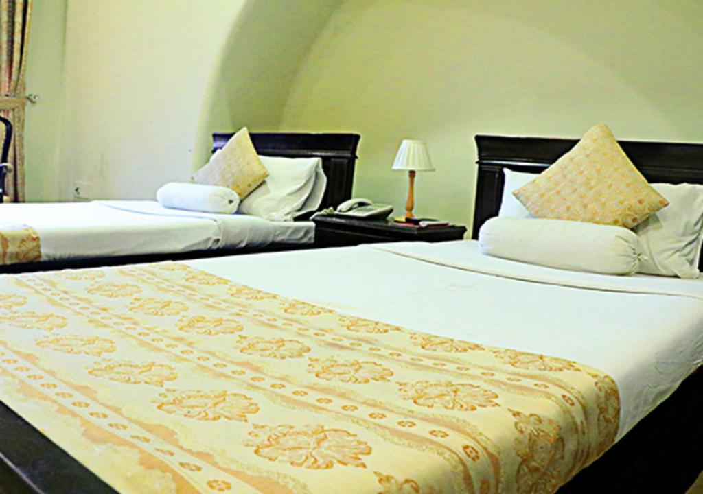 Lataska Hotel Bahawalpur