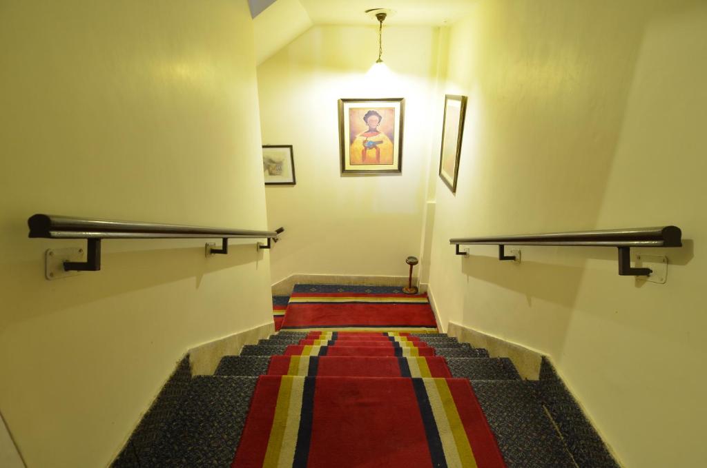 Pak Continental Hotel