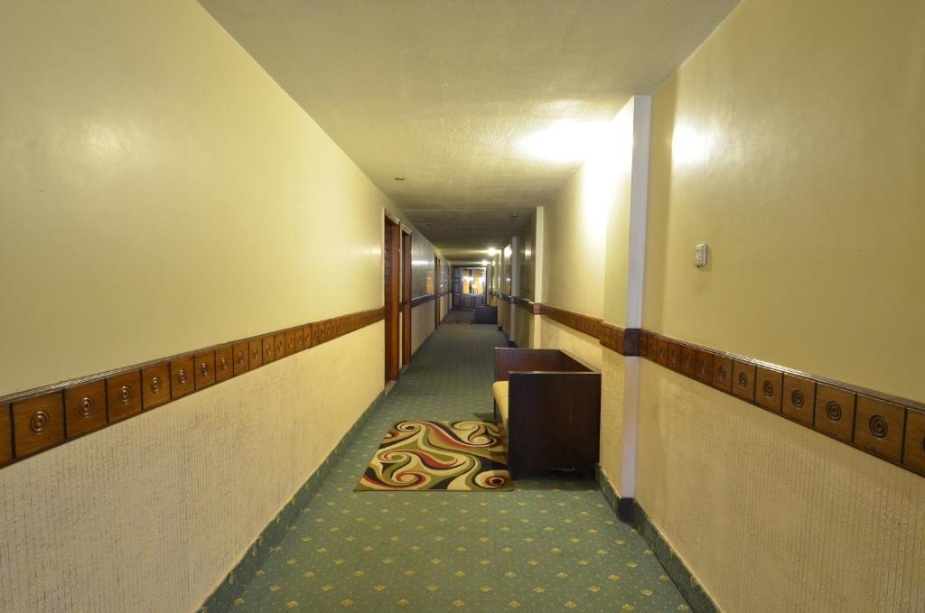 Pak Continental Hotel