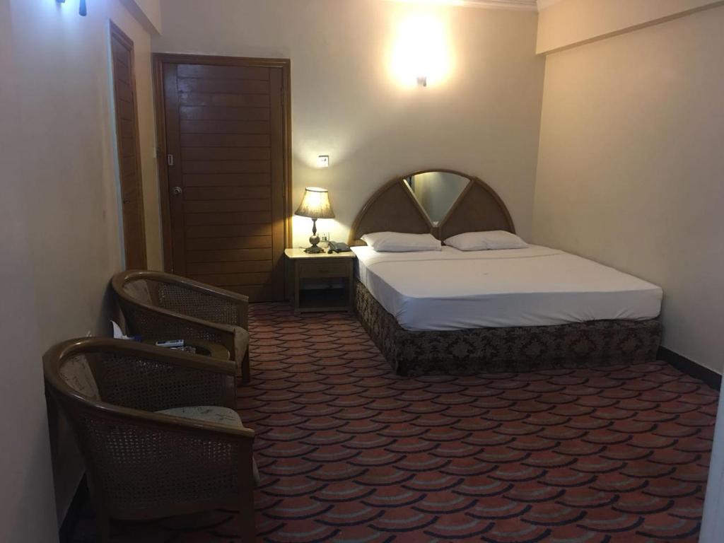 Pak Continental Hotel