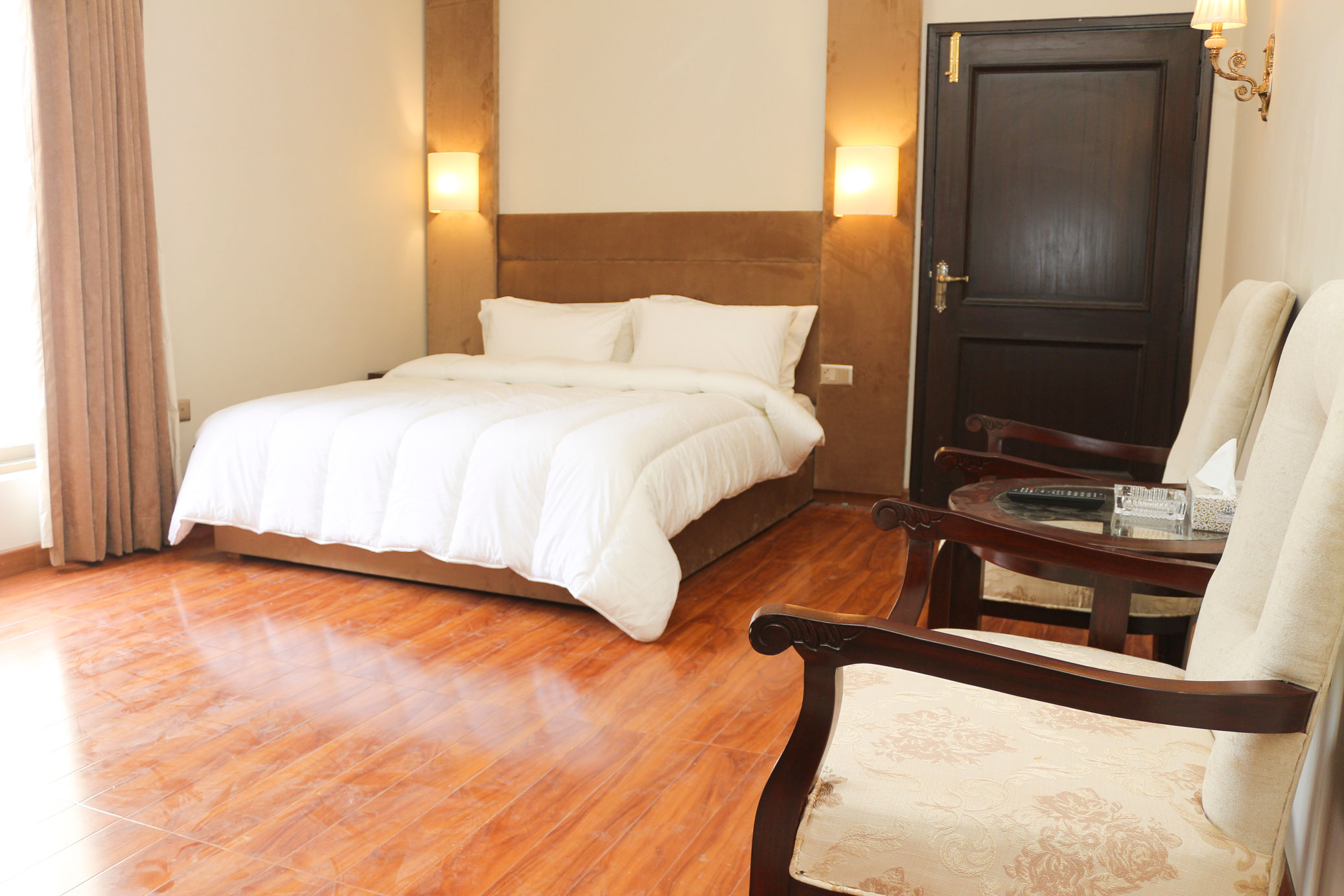 Shelton Guest House Bannu