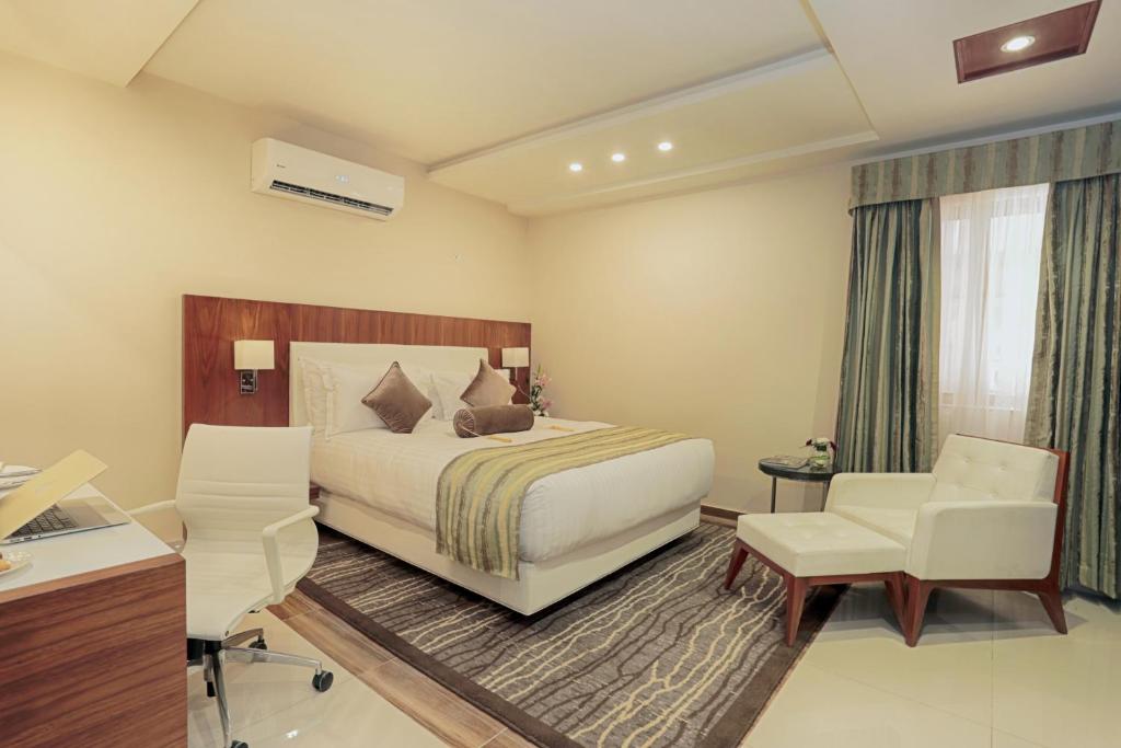 Avari Xpress Kohinoor