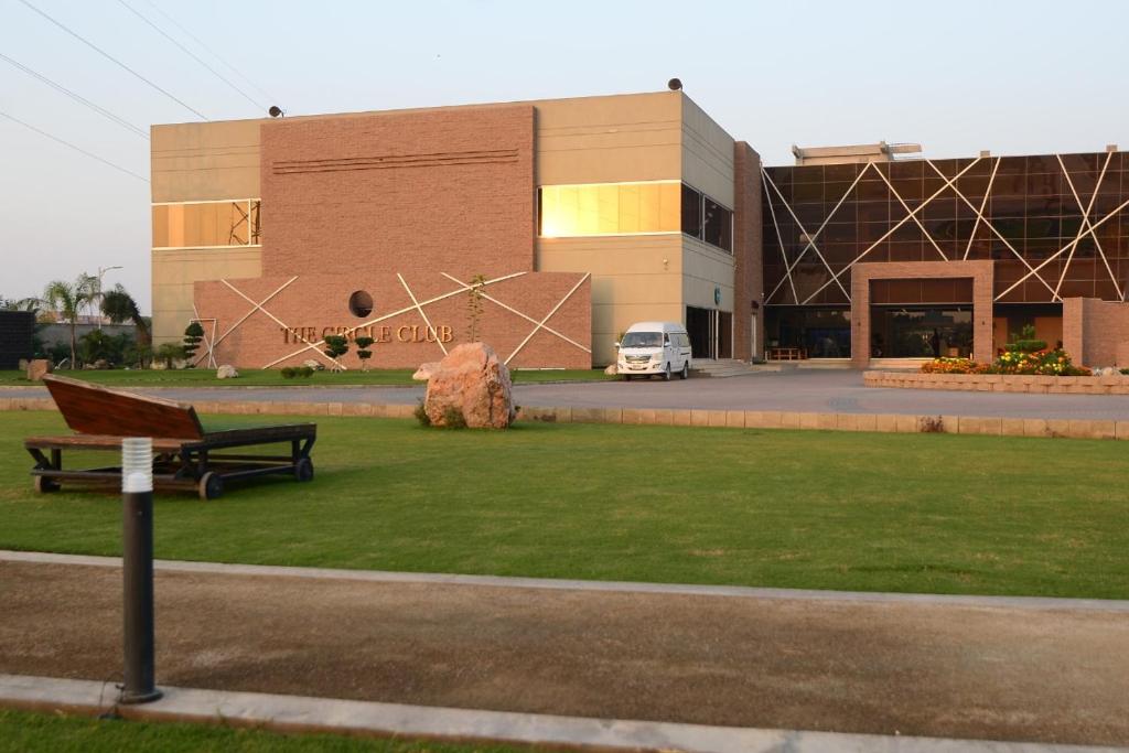 Circle Club Faisalabad
