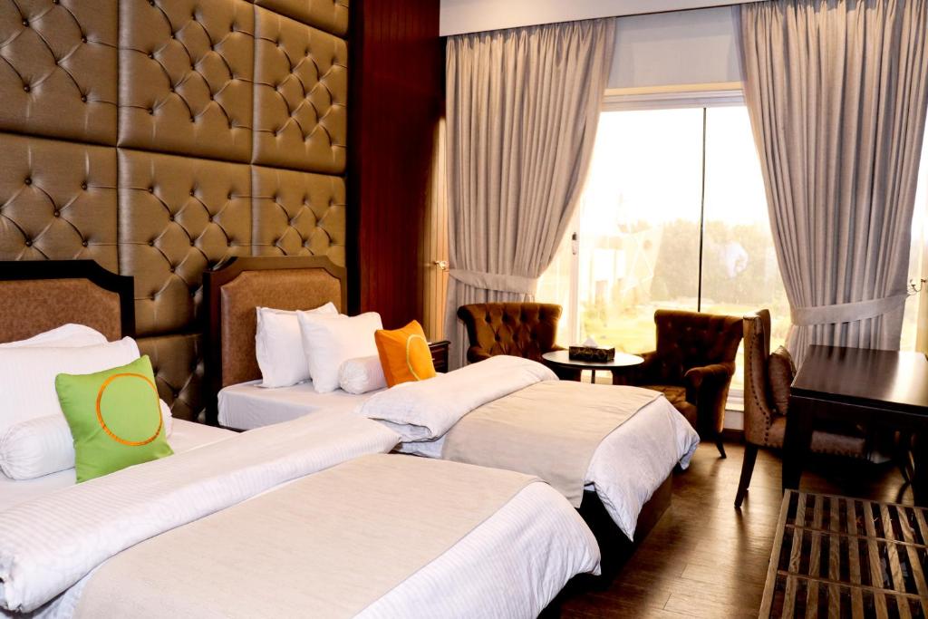 Circle Club Faisalabad