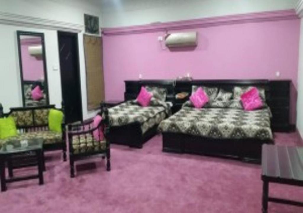 Sandalbar Hotel