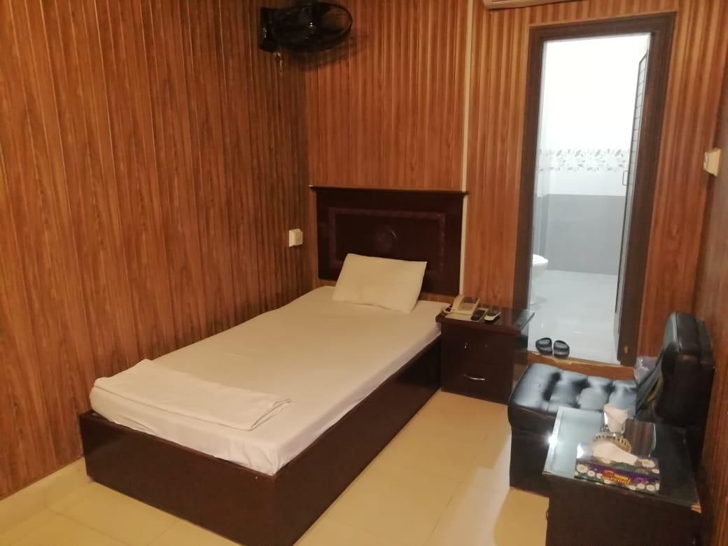 Silk Hotel Faisalabad