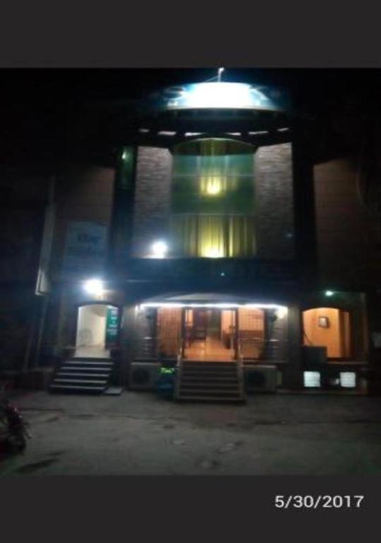 Silk Hotel Faisalabad