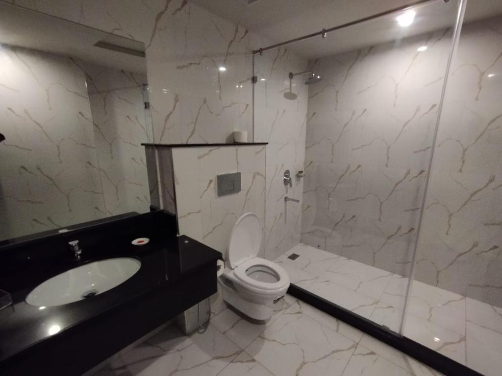 Avari Xpress Gilgit