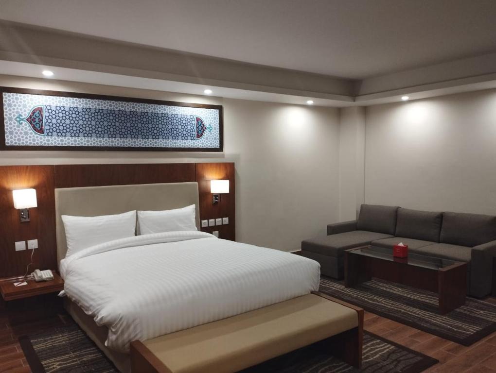 Avari Xpress Gilgit