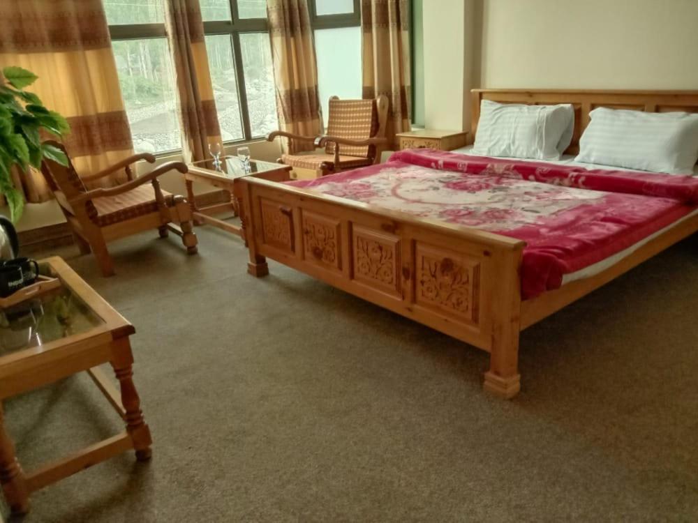 Indus lodges Gilgit
