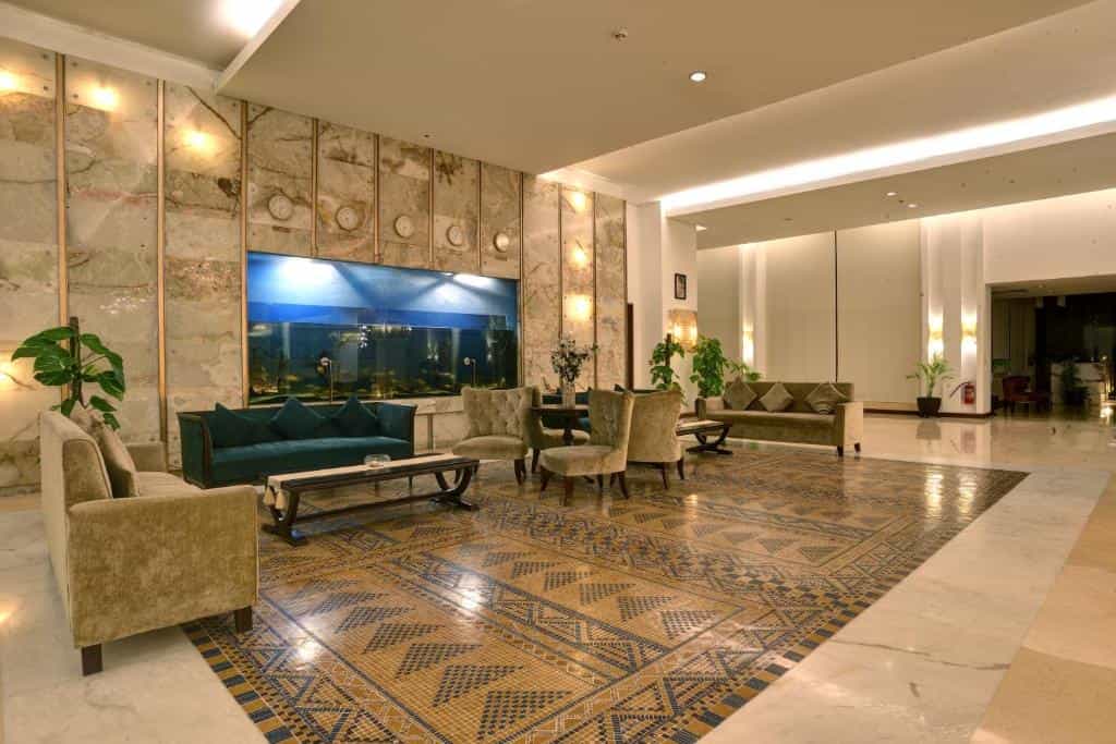 Zaver Pearl Continental Hotel