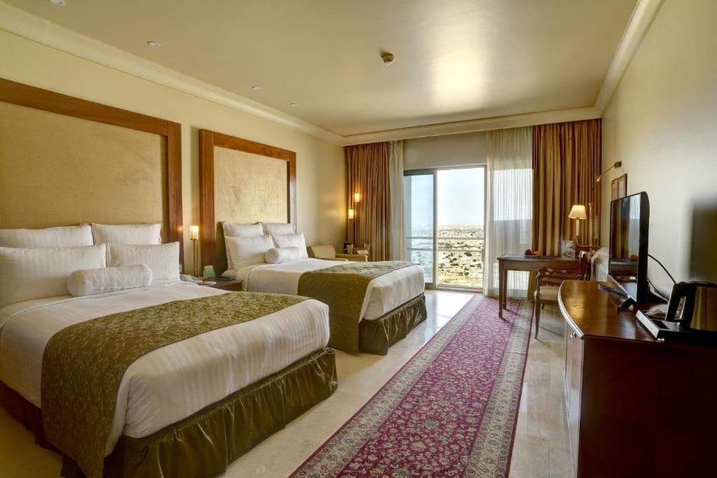 Zaver Pearl Continental Hotel