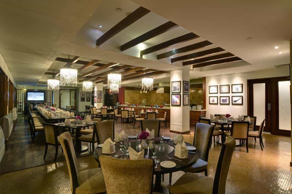Zaver Pearl Continental Hotel