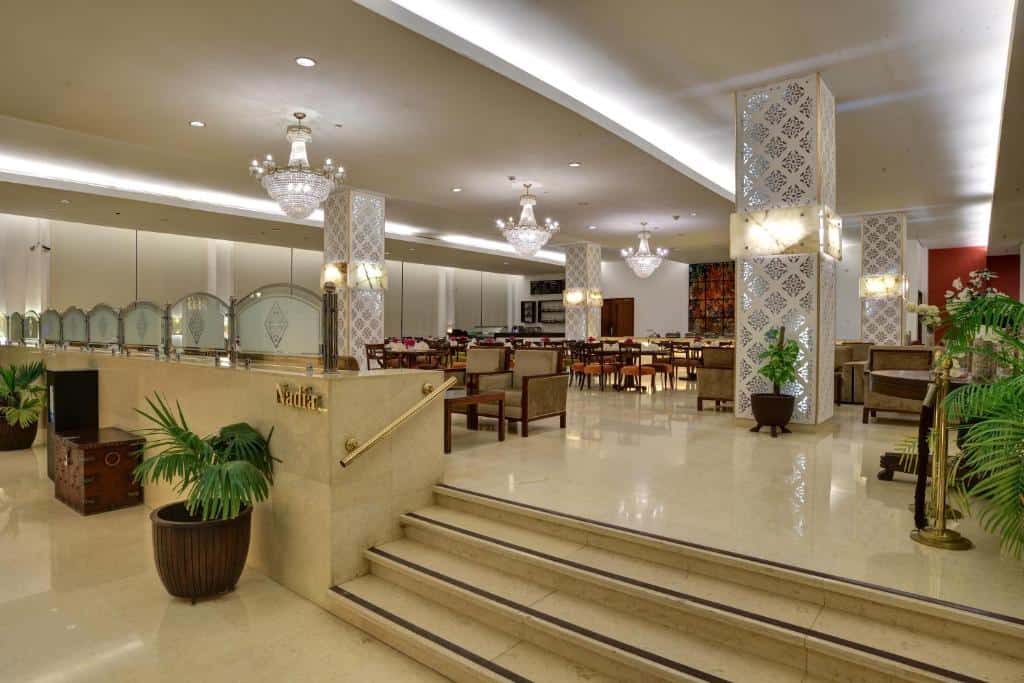 Zaver Pearl Continental Hotel