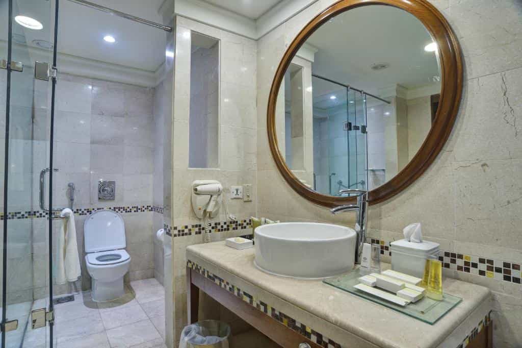 Zaver Pearl Continental Hotel