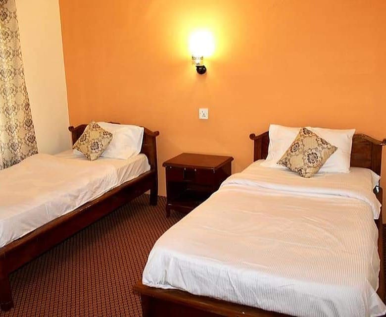 White Apricot Lodge