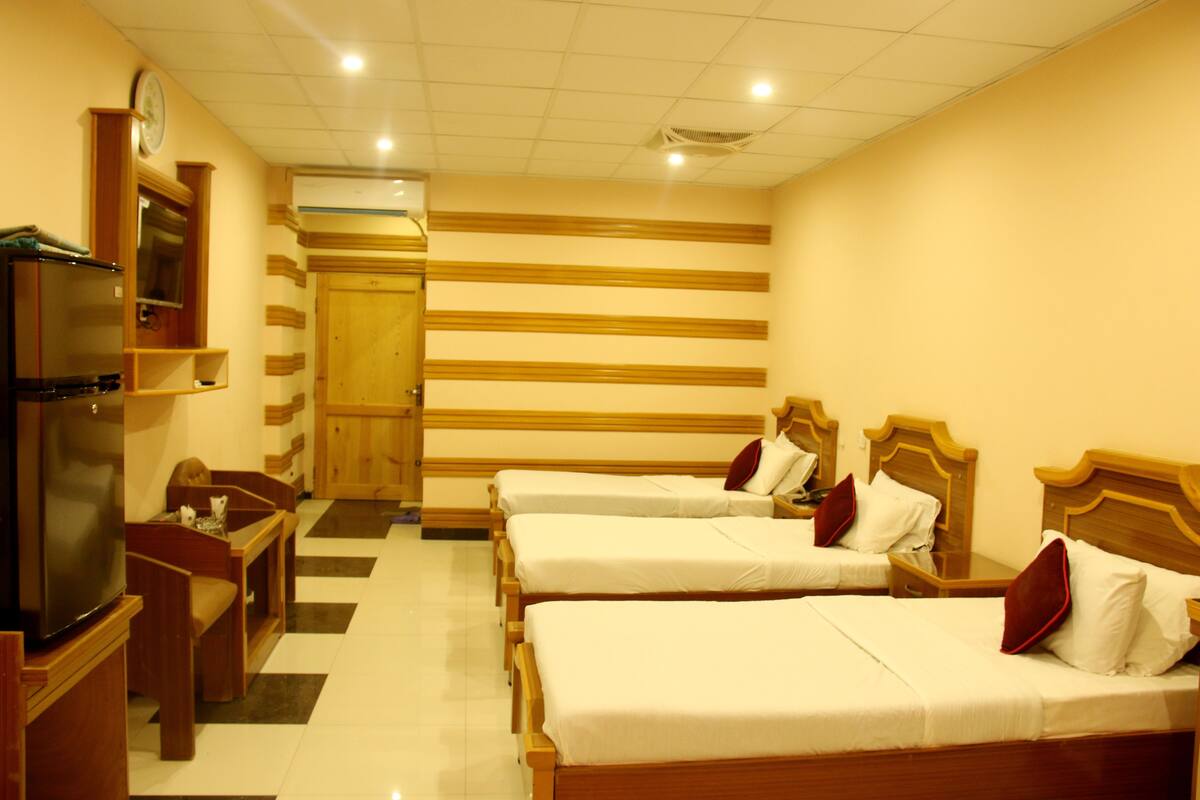 Hotel Crown